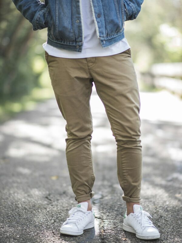 Heritage Slim Chinos in Khaki